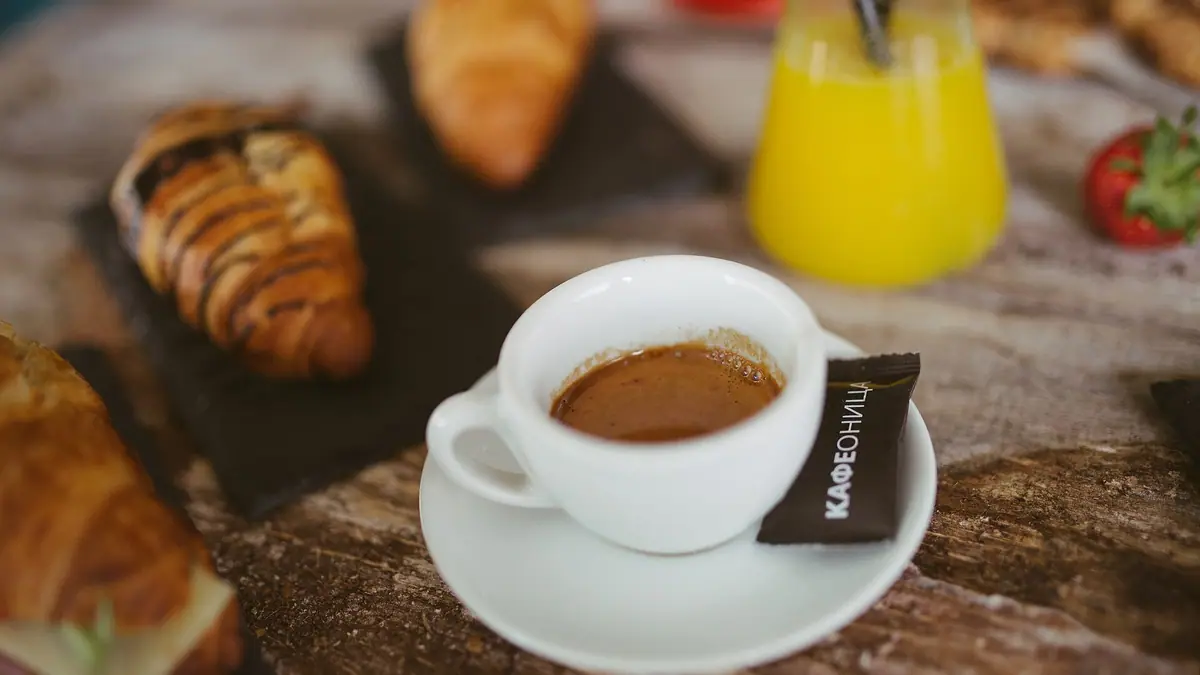 Shauls Cafe & Bakery – bakery & café in Bridgwater town centre